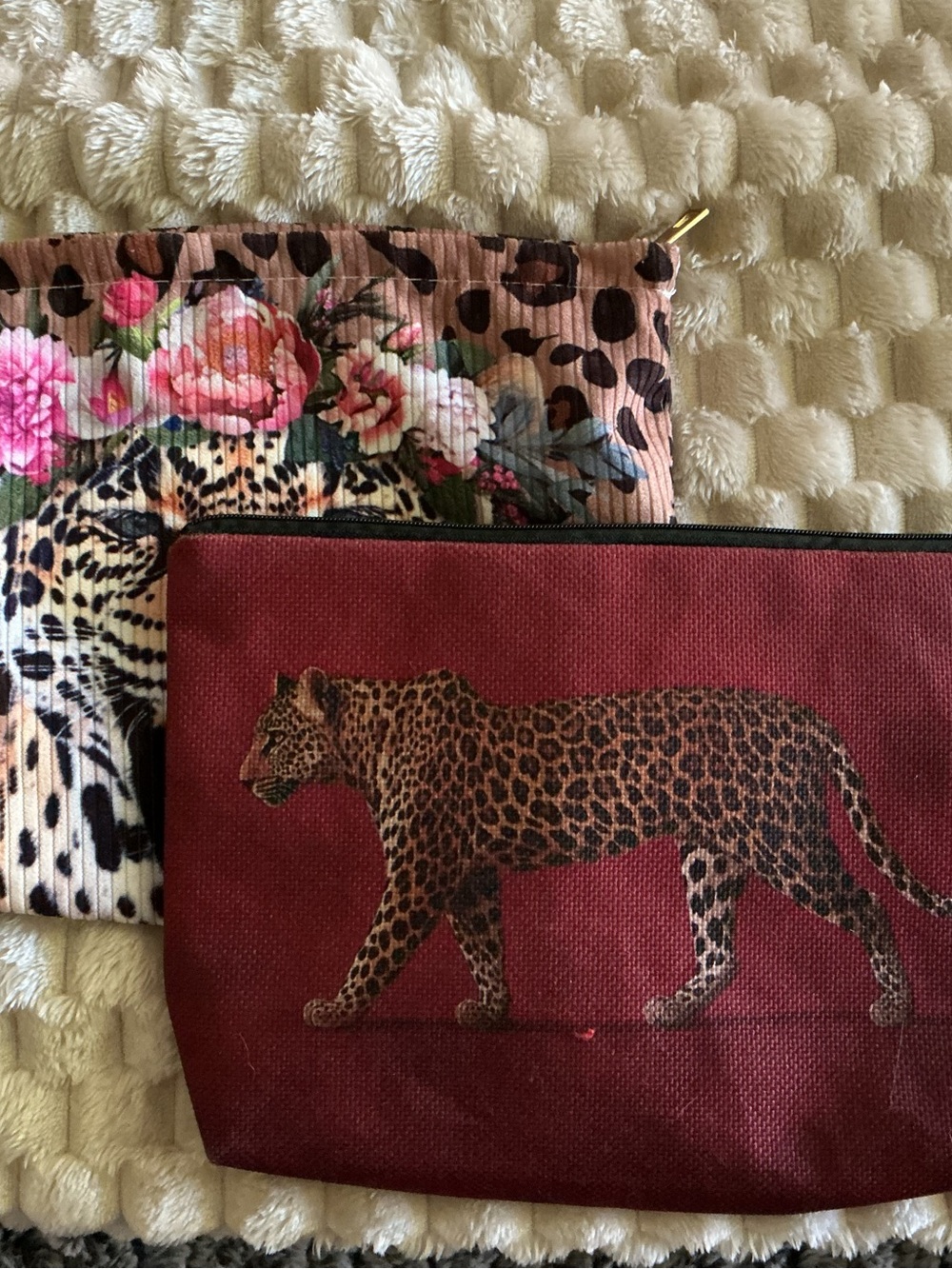 🐆🌸 Set of 2 Wild & Fun Cosmetic Bags 🌸🐆